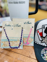 Load image into Gallery viewer, Hearts Chain Trucker Hat Chain
