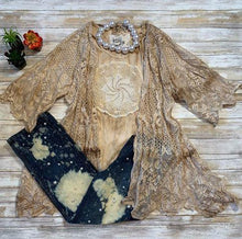 Load image into Gallery viewer, Vintage Lace Kimono - Flash and Trash 1
