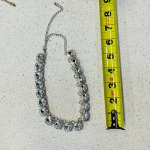 Chunky Rhinestone Necklace: Sparkling Statement Piece for Glamorous Style