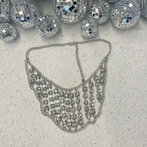Sparkling Rhinestone Statement Necklace: Elevate Your Style with Dazzling Elegance