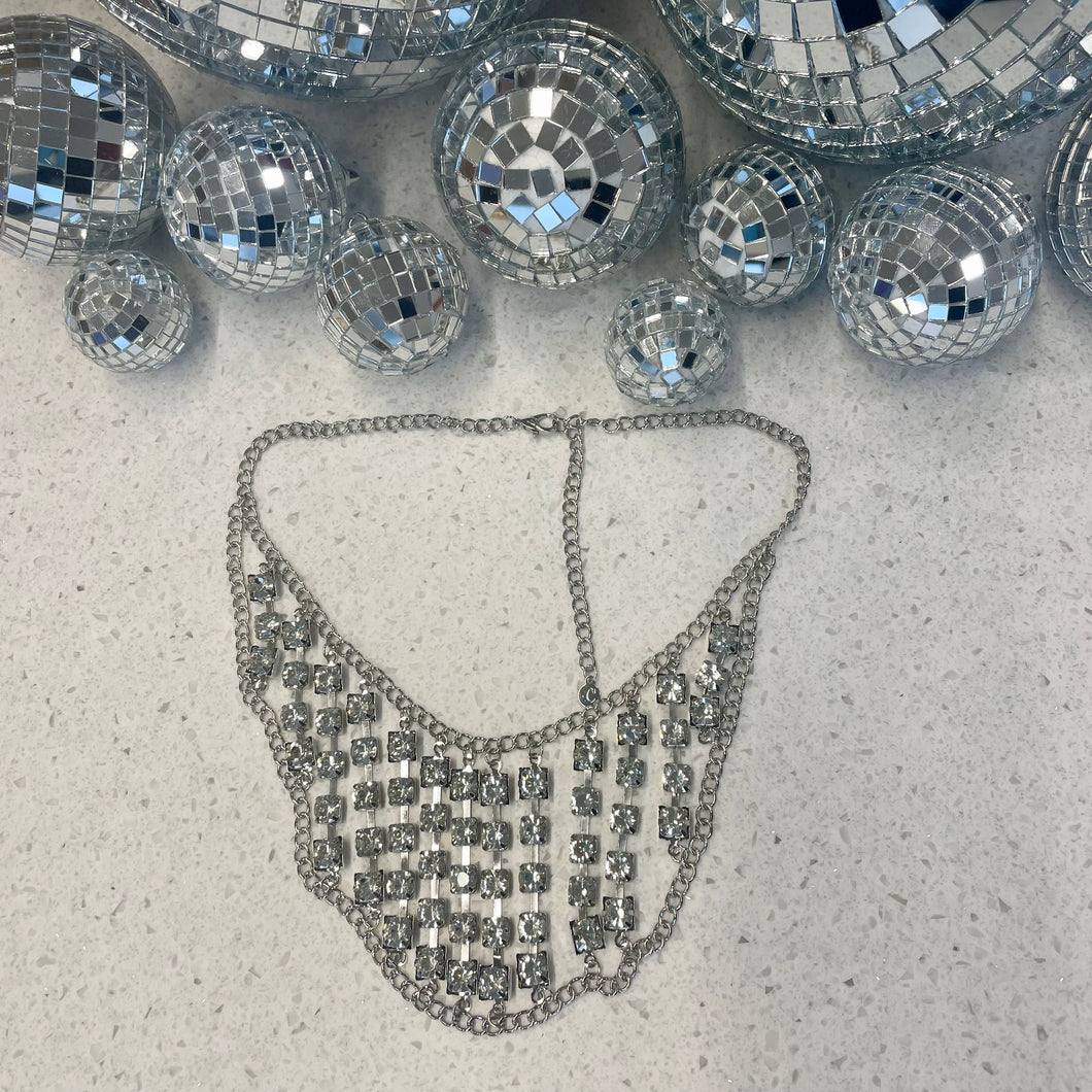 Sparkling Rhinestone Statement Necklace: Elevate Your Style with Dazzling Elegance