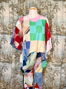 Vintage Quilt Tunic Top Big Bright Squares  Handmade Bohemian Gypsy Style Festival Quilt Top Vintage Patchwork Quilt Top handmade / grandmas garden quilt dress / long quilt dress Quilt Patchwork Dress / Vintage Patchwork Quilt / Farm Dress