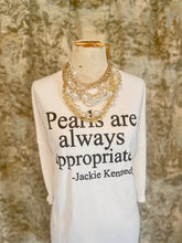 Load image into Gallery viewer, Pearls and Gold Chains necklace
